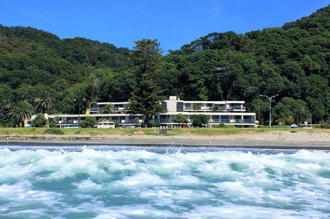 Beachpoint Apartments Ohope 