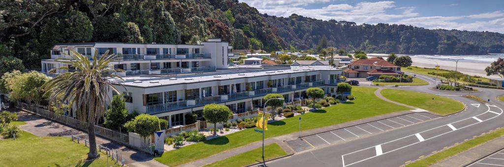 Beachpoint Apartments Exterior 